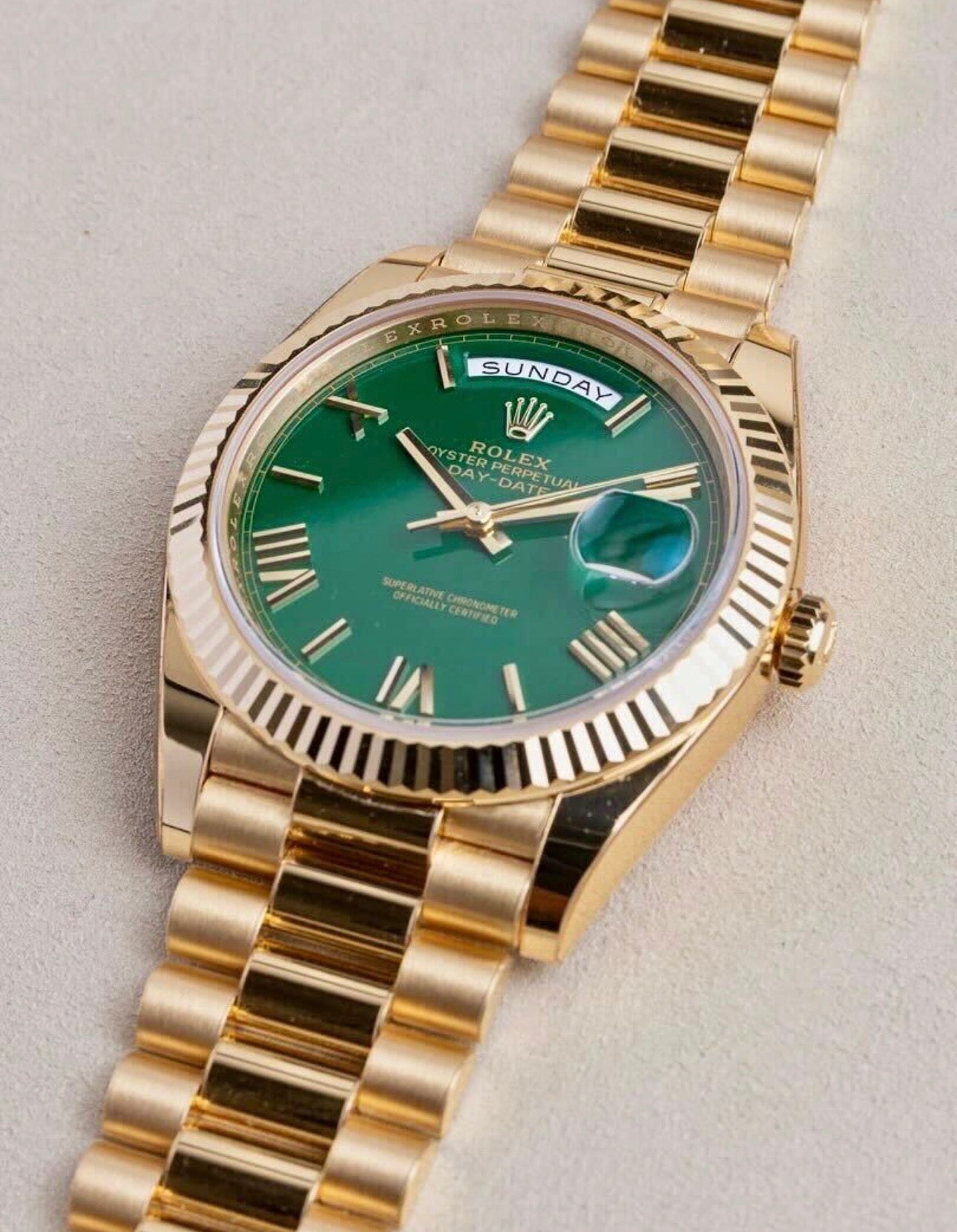 ROLEX
Day-Date 40 “Green”