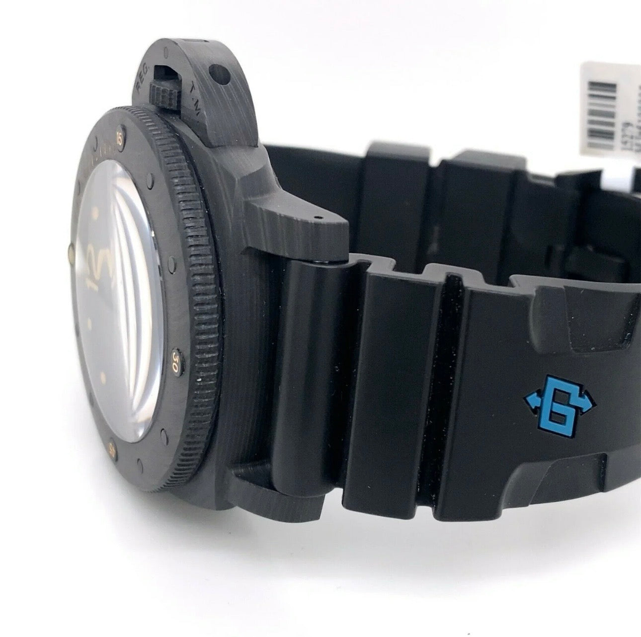 Panerai Submersible Carbotech™ PAM 616 | 47mm